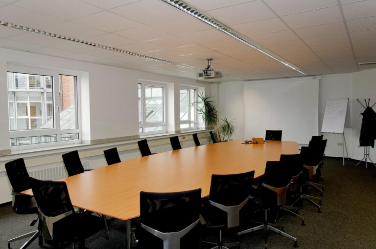 conference room 338563 1920