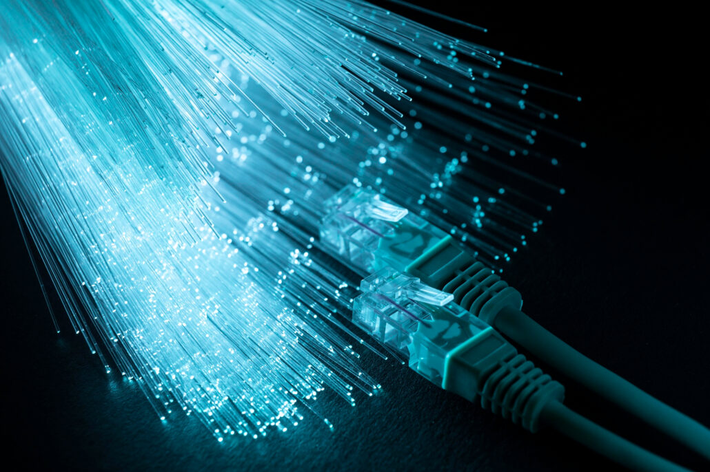 9 Ways Fiber-Optic Technology Is Revolutionizing Modern Home Internet 6 2148779311